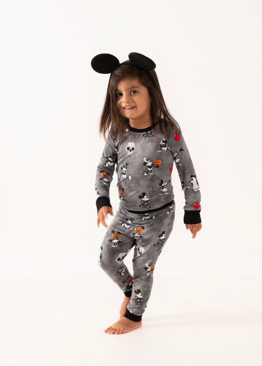 Willie’s Haunted Night 2 Piece Set