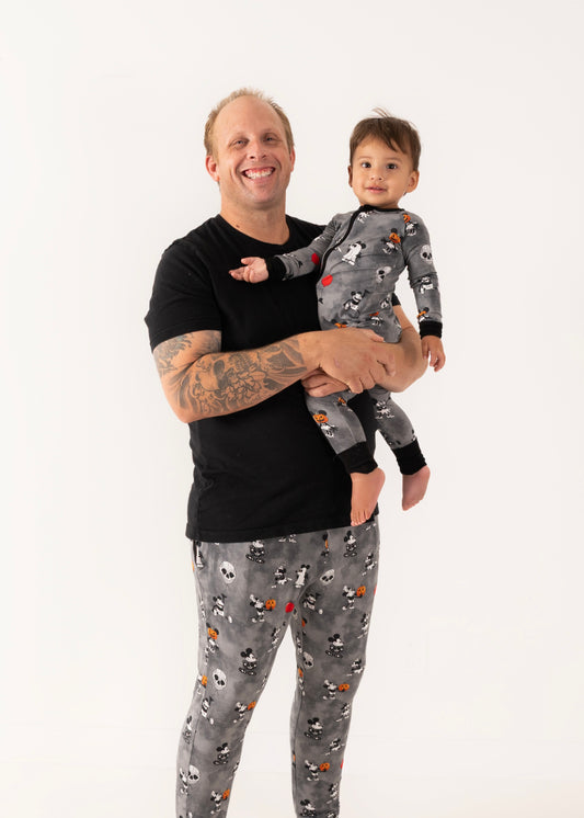 Willie’s Haunted Night Adult Joggers