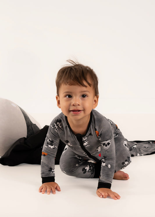 Willie’s Haunted Night Zippy