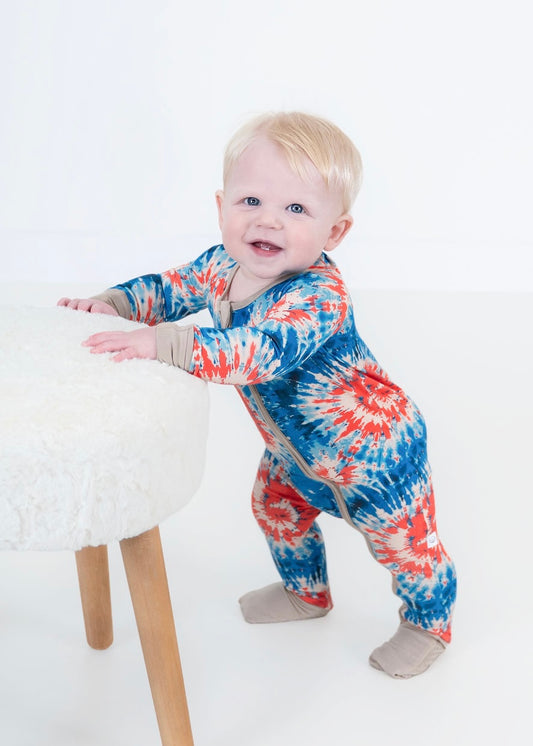 Red, White and Groove Zippy